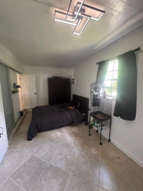 7160 NW 24th Street, Sunrise FL - photo 7 of 10