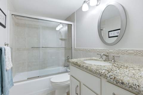 2880 NE 33rd Court #305, Fort Lauderdale FL - photo 13 of 26