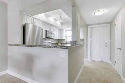 2880 NE 33rd Court #305, Fort Lauderdale FL - photo 23 of 26