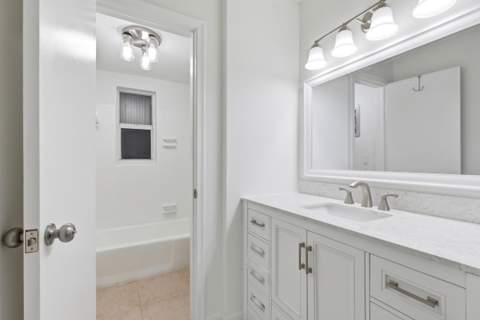 311 E Ocean Avenue #104, Lantana FL - photo 21 of 36