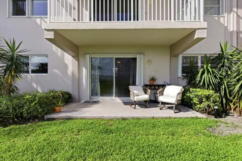 311 E Ocean Avenue #104, Lantana FL - photo 23 of 36