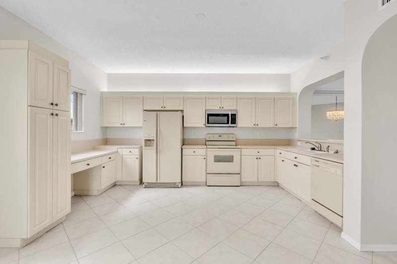 2 bedroom Condominium at 7775 Southampton Terrace #307, Southampton Condominium J, Tamarac — photo 5