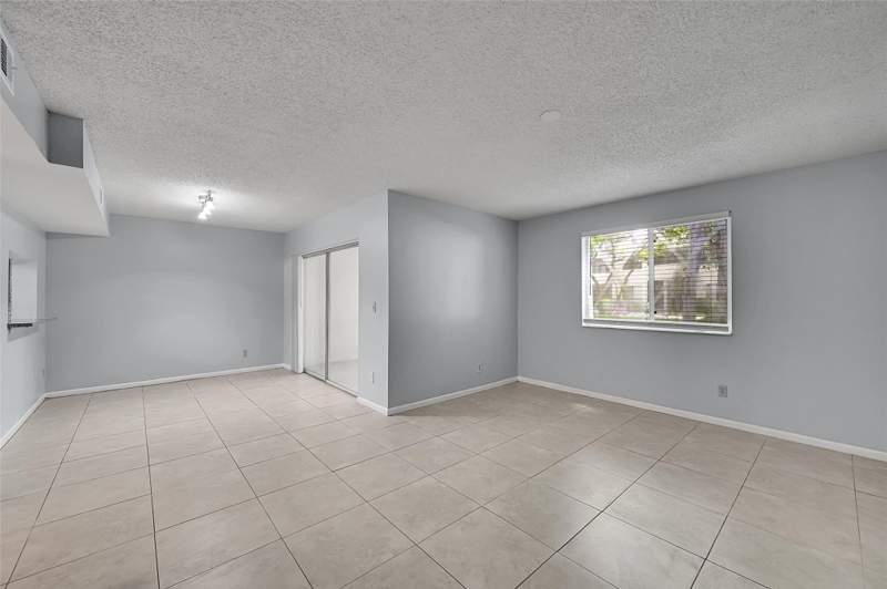 3 bedroom Condominium at 796 NW 91st Terrace, Colonnades Condo, Plantation — photo 3