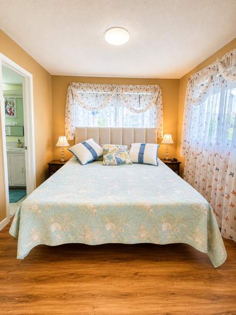 18 Colonial Club Drive #200, Boynton Beach FL - photo 20 of 52