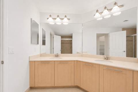 511 SE 5 Avenue #1217, Fort Lauderdale FL - photo 24 of 55