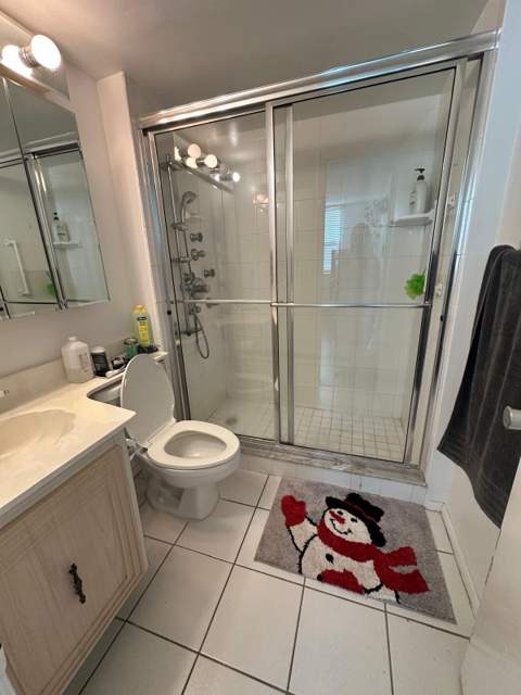 115 Royal Pk Drive #2g, Oakland Park FL - photo 9 of 10