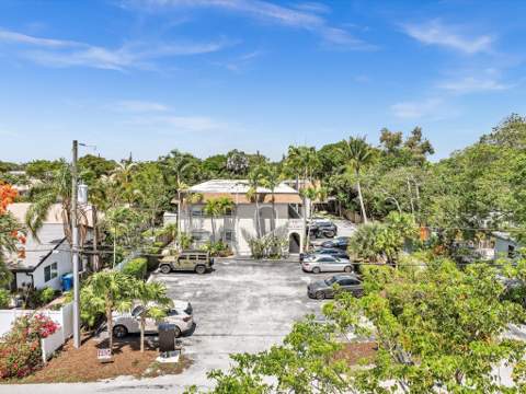 3421 NE 15th Avenue #8, Oakland Park FL - photo 15 of 57