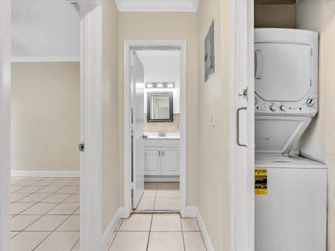 3421 NE 15th Avenue #8, Oakland Park FL - photo 16 of 57