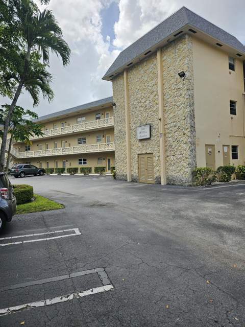 5100 NW 35th Street #104, Lauderdale Lakes FL - photo 23 of 25