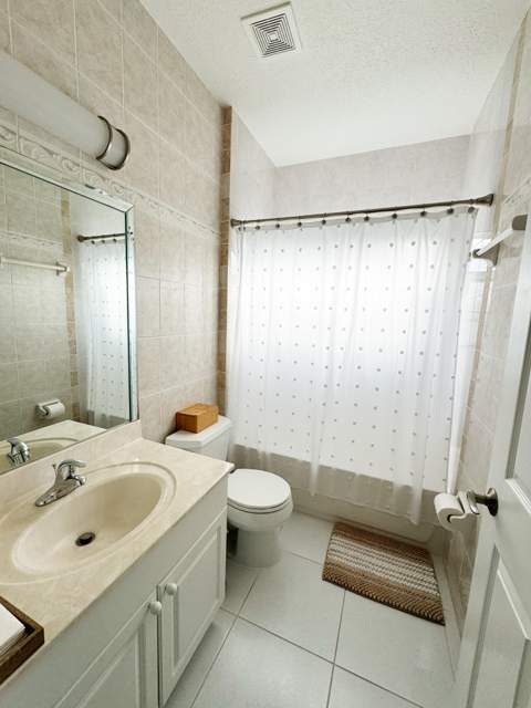 109 Derby Lane, Royal Palm Beach FL - photo 12 of 17