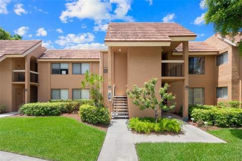 11231 Green Lake Drive #202, Boynton Beach FL - photo 13 of 16