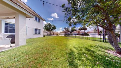 8586 White Cay, West Palm Beach FL - photo 16 of 39