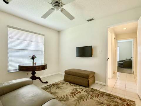 10975 Dolphin Palm Court #B, Boynton Beach FL - photo 23 of 53