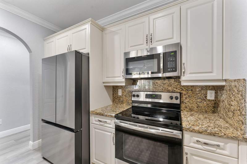 3 bedroom Townhouse at 5978 Monterra Club Drive, Colony Reserve At Lake Worth, Lake Worth — photo 5