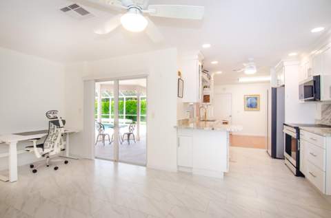 613 Oak Terrace, Jupiter FL - photo 15 of 32