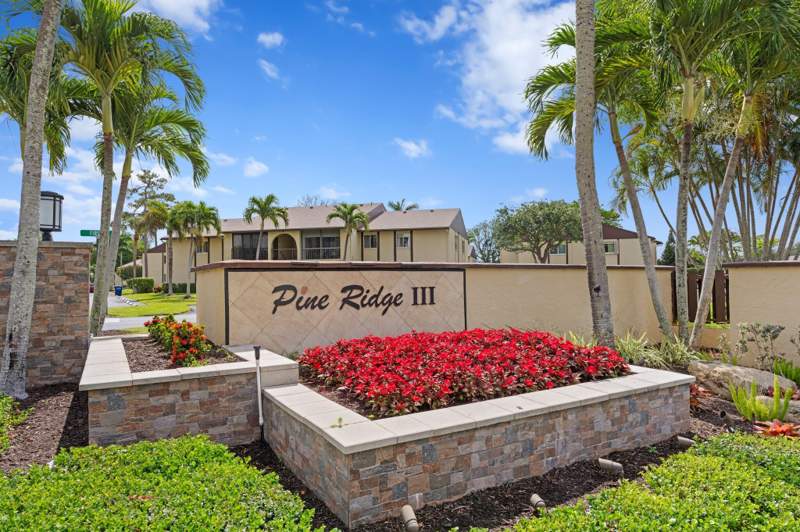 2 bedroom Condominium at 337 Pine Ridge Circle #D-2, Pine Ridge III Condo, Greenacres — photo 2