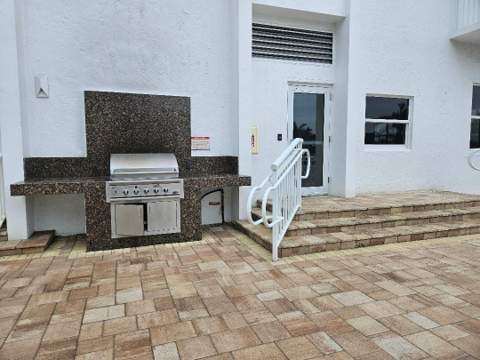 511 Bayshore Drive #405, Fort Lauderdale FL - photo 13 of 21