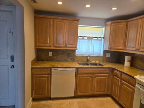 511 Bayshore Drive #405, Fort Lauderdale FL - photo 8 of 21