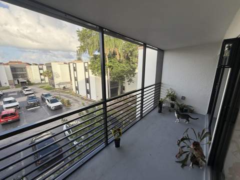 4040 N Hills Drive #35, Hollywood FL - photo 17 of 44