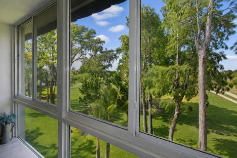 7787 Golf Cir Drive #301, Margate FL - photo 21 of 23