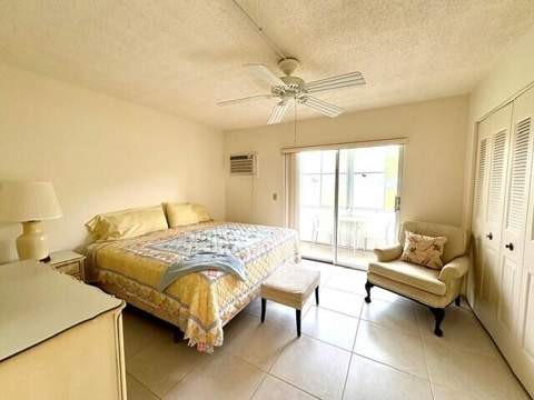 116 Windsor F, West Palm Beach FL - photo 15 of 41