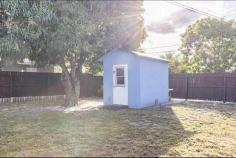 118 SW 12th Avenue, Delray Beach FL - photo 19 of 20