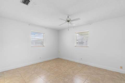 1714 SW 19th Drive, Boynton Beach FL - photo 13 of 46