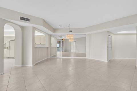 7775 Southampton Terrace #307, Tamarac FL - photo 15 of 76