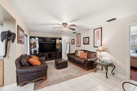11748 NW 28th Street, Coral Springs FL - photo 10 of 51