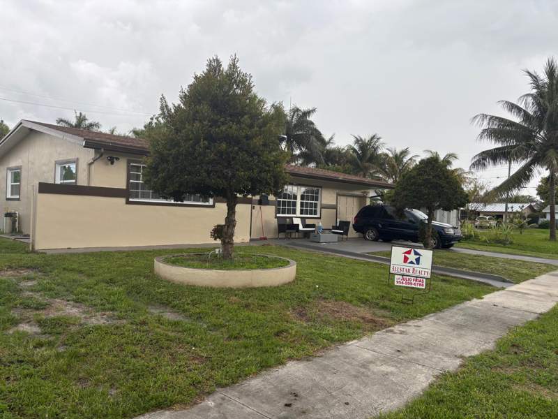 2 bedroom Single Family Residence at 7160 NW 24th Street, Sunrise Golf Village Sec 12 62-31 B Lot 2, Sunrise — photo 2