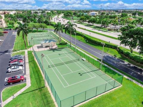 7775 Southampton Terrace #307, Tamarac FL - photo 23 of 44