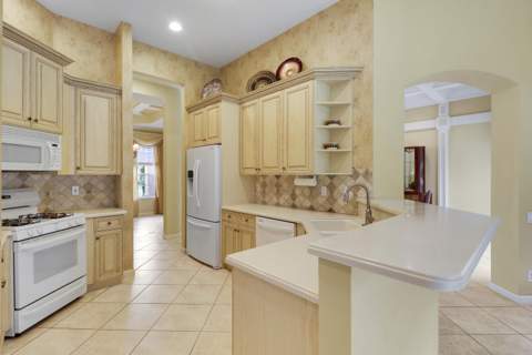 108 NW Lawton Road, Port St. Lucie FL - photo 9 of 59