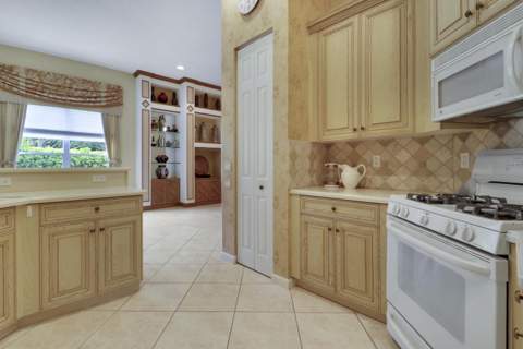 108 NW Lawton Road, Port St. Lucie FL - photo 11 of 59