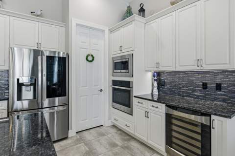 8653 SW Carrara Way, Port St. Lucie FL - photo 13 of 65