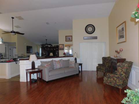 2409 SW Washington Street, Port St. Lucie FL - photo 13 of 38