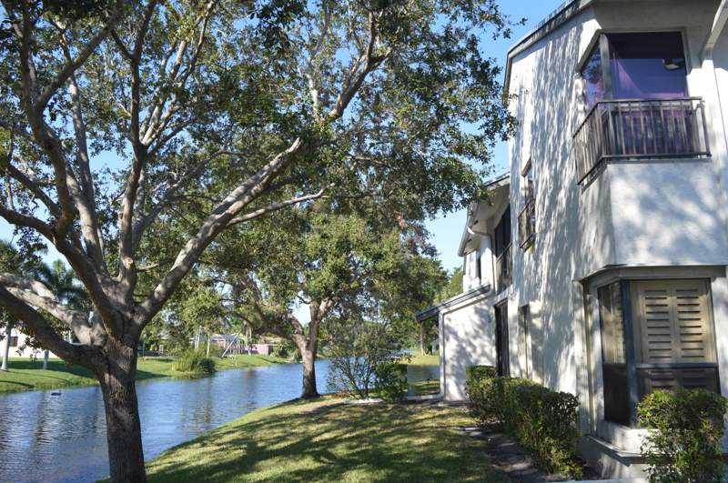 2 bedroom Condominium at 3511 Cocoplum Circle, Karanda Village I-D Condo, Coconut Creek — photo 3