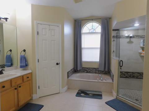 2409 SW Washington Street, Port St. Lucie FL - photo 10 of 38