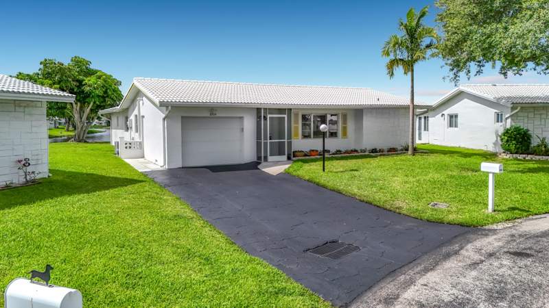 2 bedroom Single Family Residence at 8504 NW 14th Street, Lauderdale West 2 Sec, Plantation — photo 4