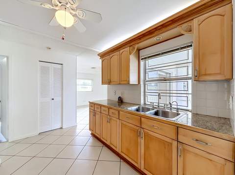 8504 NW 14th Street, Plantation FL - photo 24 of 73