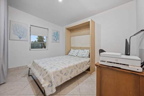 2179 Pepper Road, West Palm Beach FL - photo 12 of 28