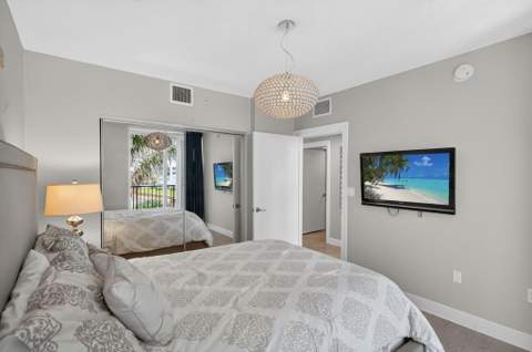 2700 N Federal Highway #409, Boynton Beach FL - photo 8 of 43