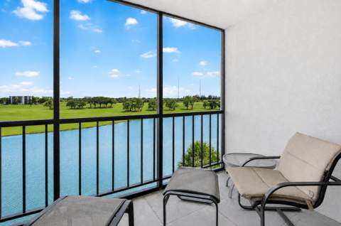 7768 Lakeside Boulevard #551, Boca Raton FL - photo 6 of 89