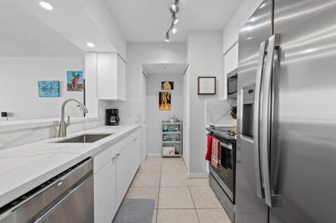 347 N New River Drive #2707, Fort Lauderdale FL - photo 9 of 47