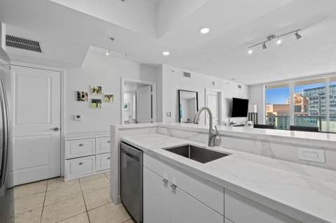 347 N New River Drive #2707, Fort Lauderdale FL - photo 8 of 47