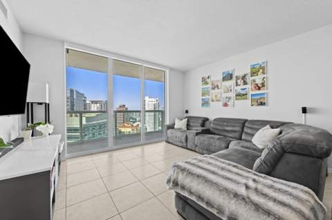 347 N New River Drive #2707, Fort Lauderdale FL - photo 12 of 47