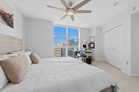 347 N New River Drive #2707, Fort Lauderdale FL - photo 16 of 47