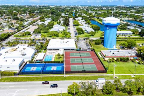 1017 Harwood C, Deerfield Beach FL - photo 17 of 19