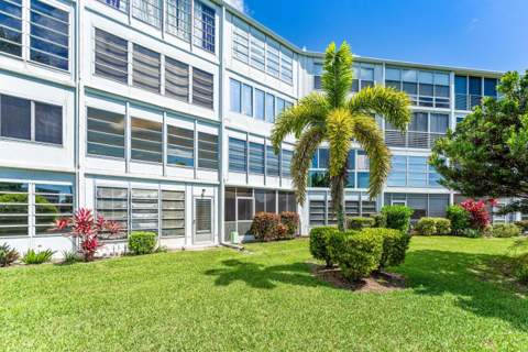 1017 Harwood C, Deerfield Beach FL - photo 13 of 19