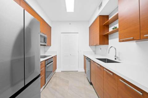 350 SE 2nd Street #2280, Fort Lauderdale FL - photo 9 of 25