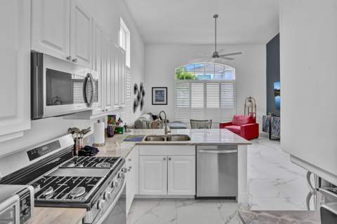4265 NW 65th Road, Boca Raton FL - photo 6 of 44